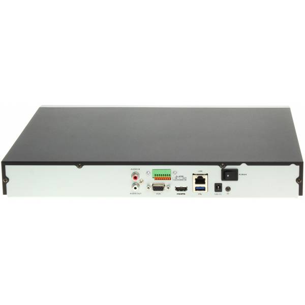 8-ми канальный IP-видеорегистратор DS-7608NI-I2